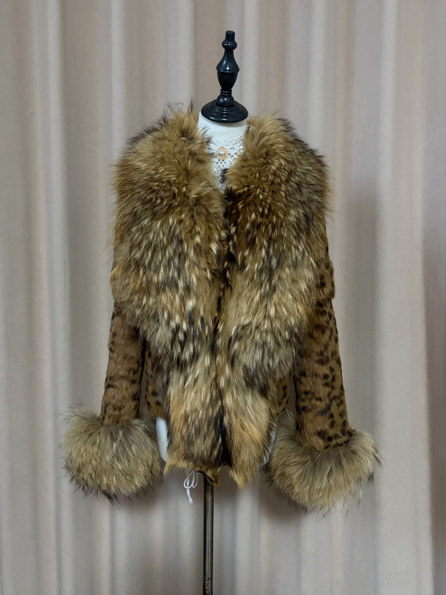 Vintage genuine leopard-print fur coat