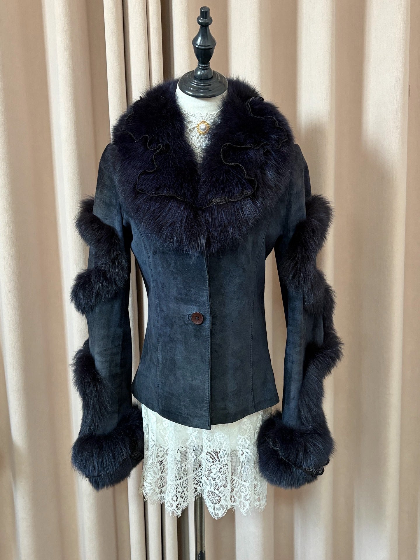 Vintage navy blue short real fur coat