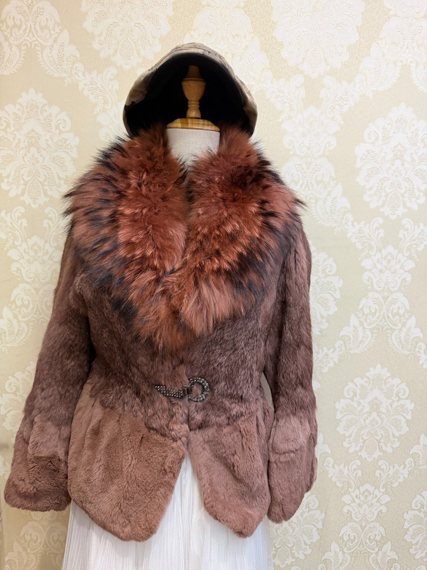 Vintage dusty rose brown genuine fur coat