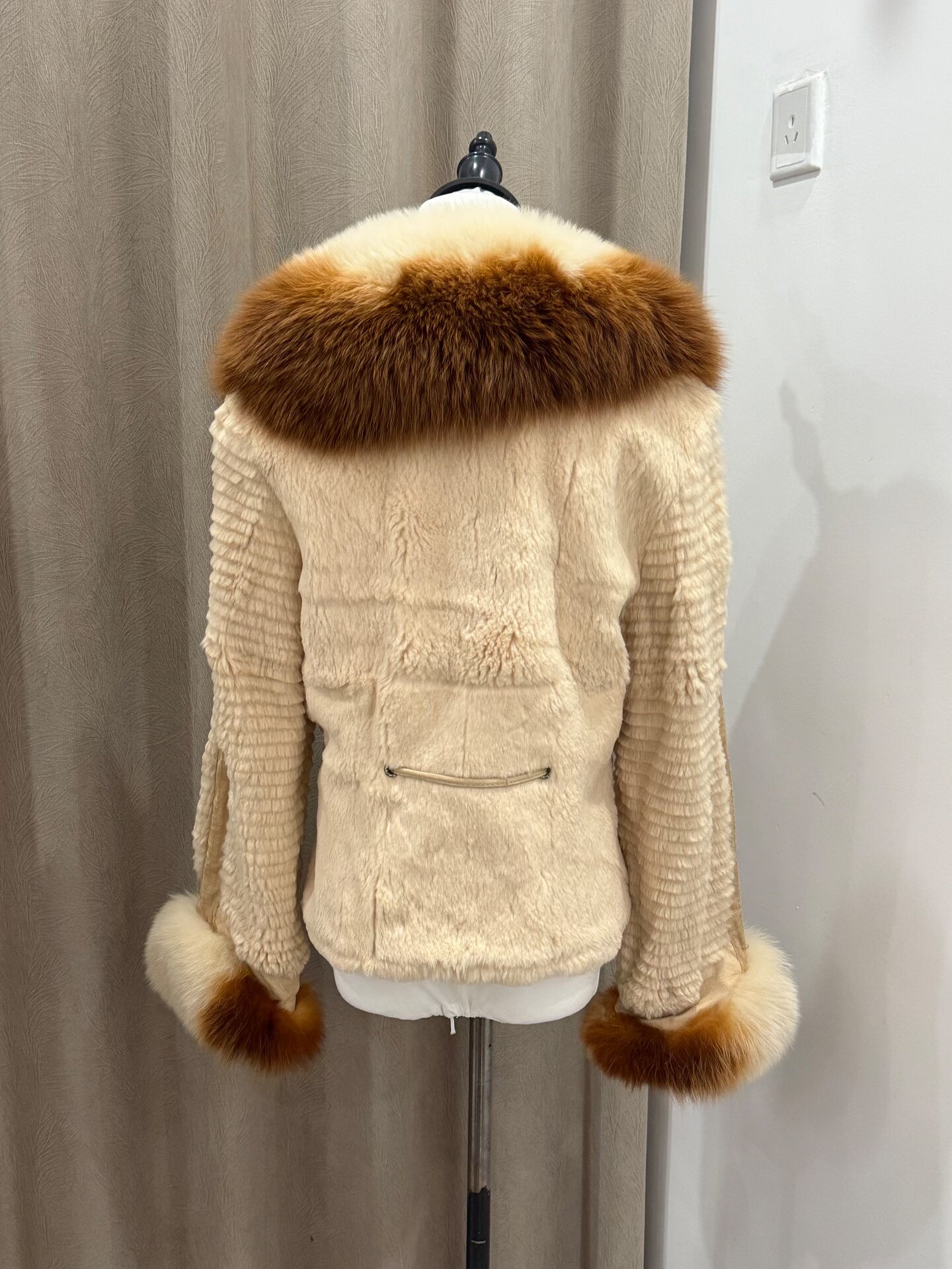 Vintage creamy-white genuine fur coat