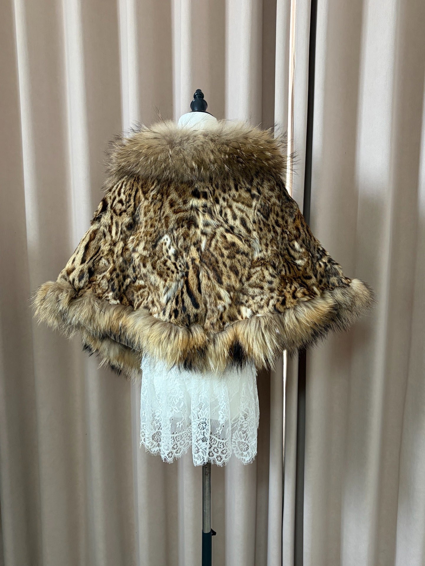 Vintage leopard-print genuine fur cape/coat