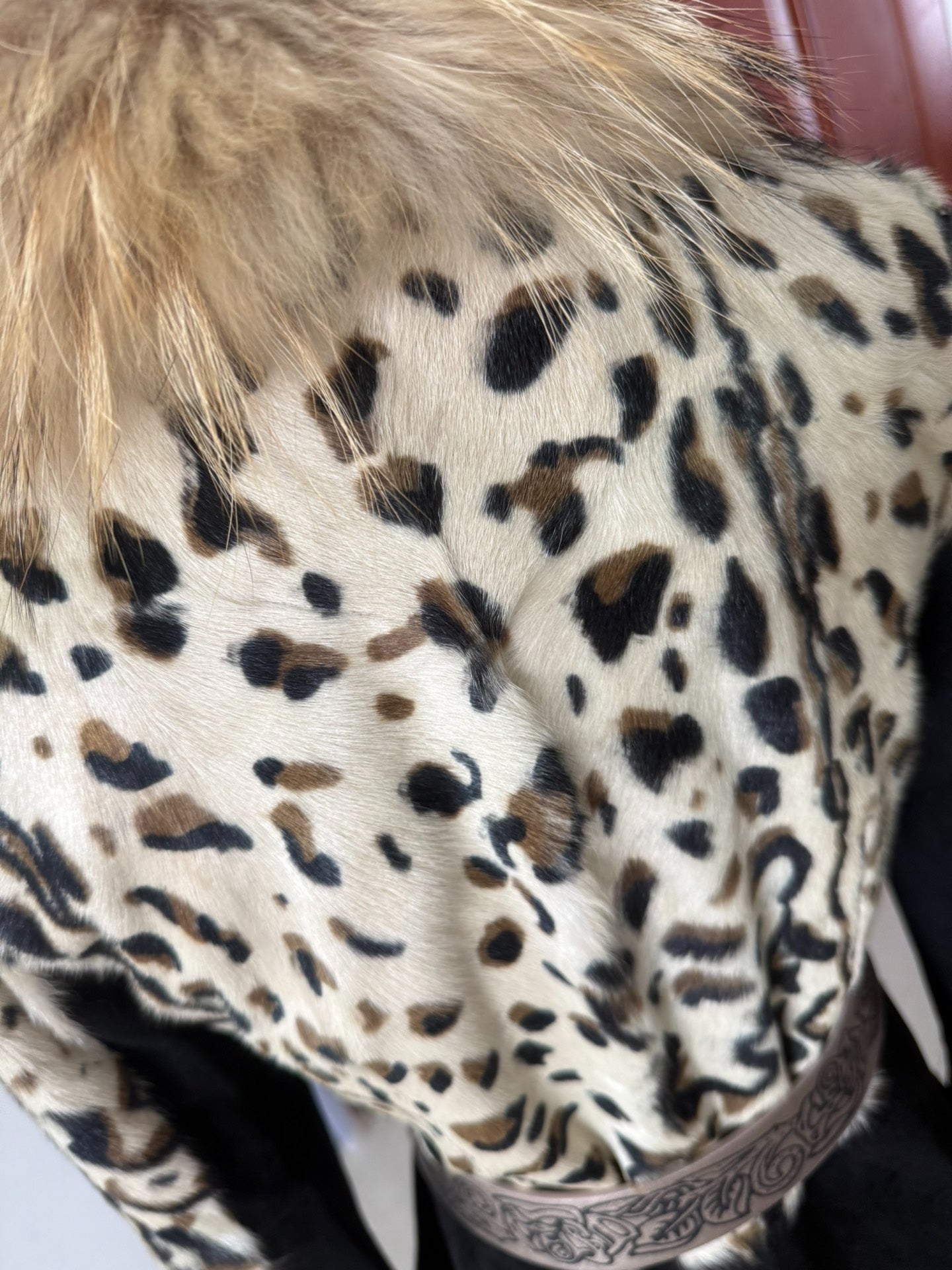 Vintage leopard-print genuine fur coat
