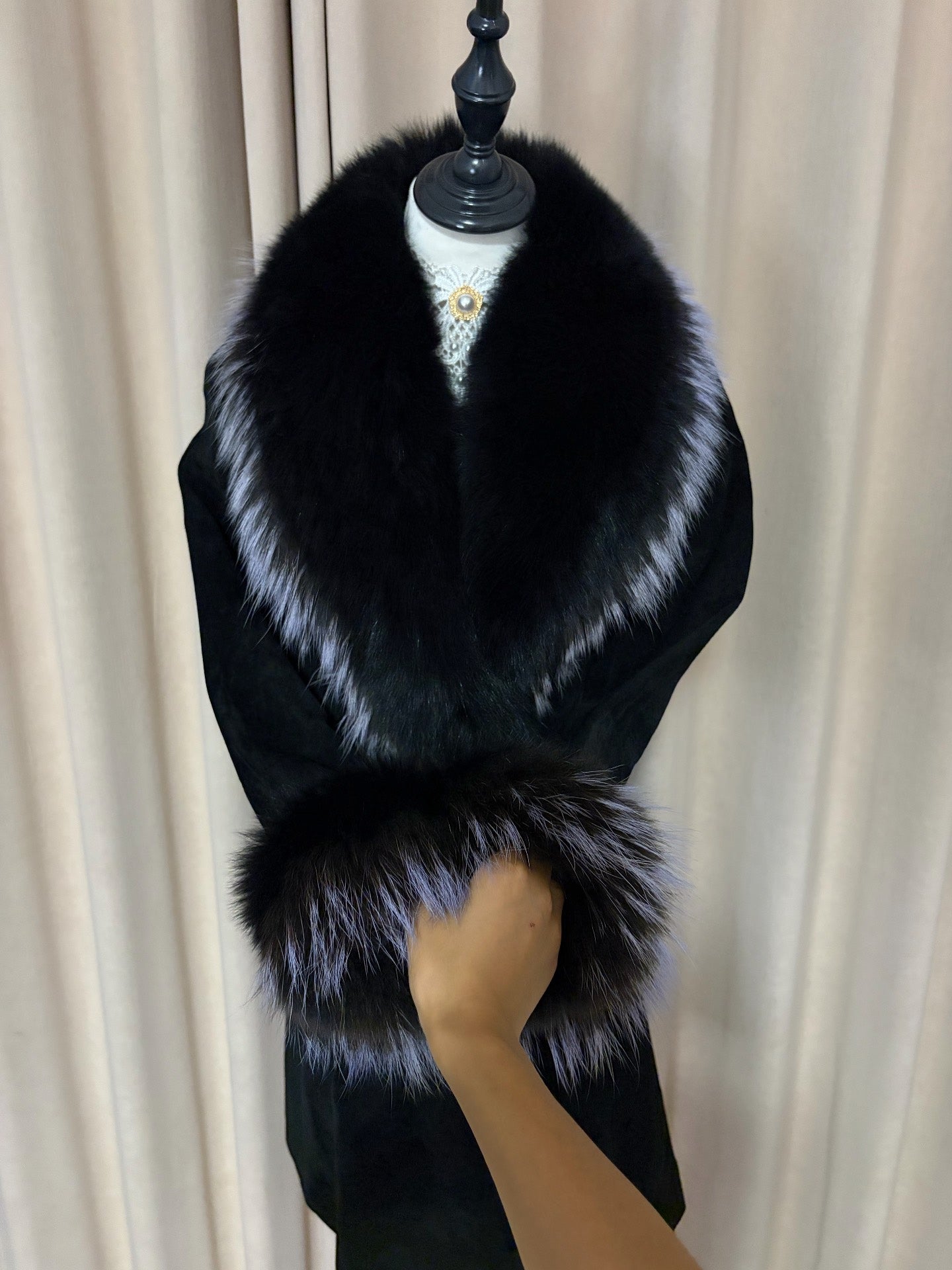 Vintage black mid-length genuine fur coat