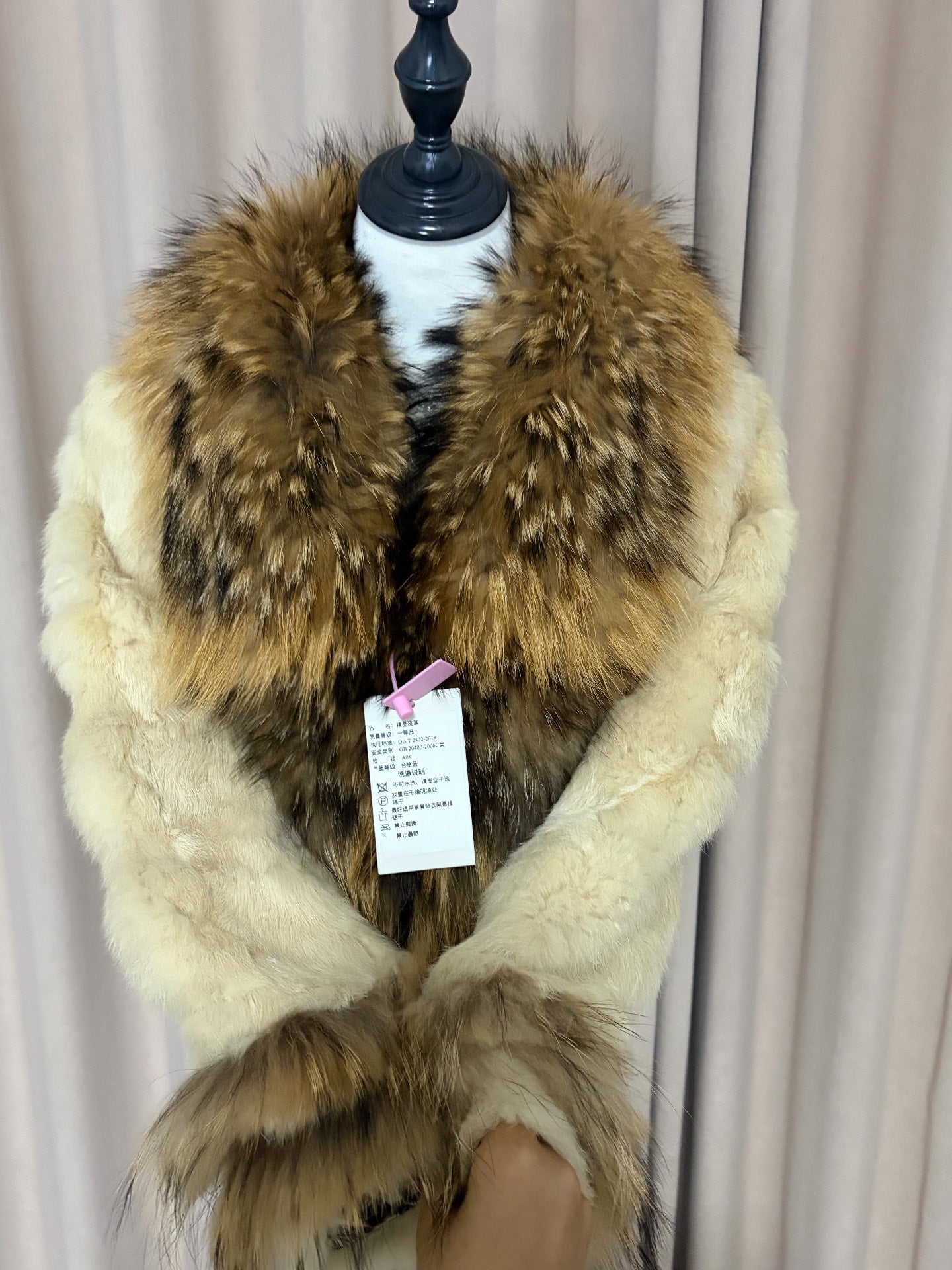 Vintage off-white genuine fur coat
