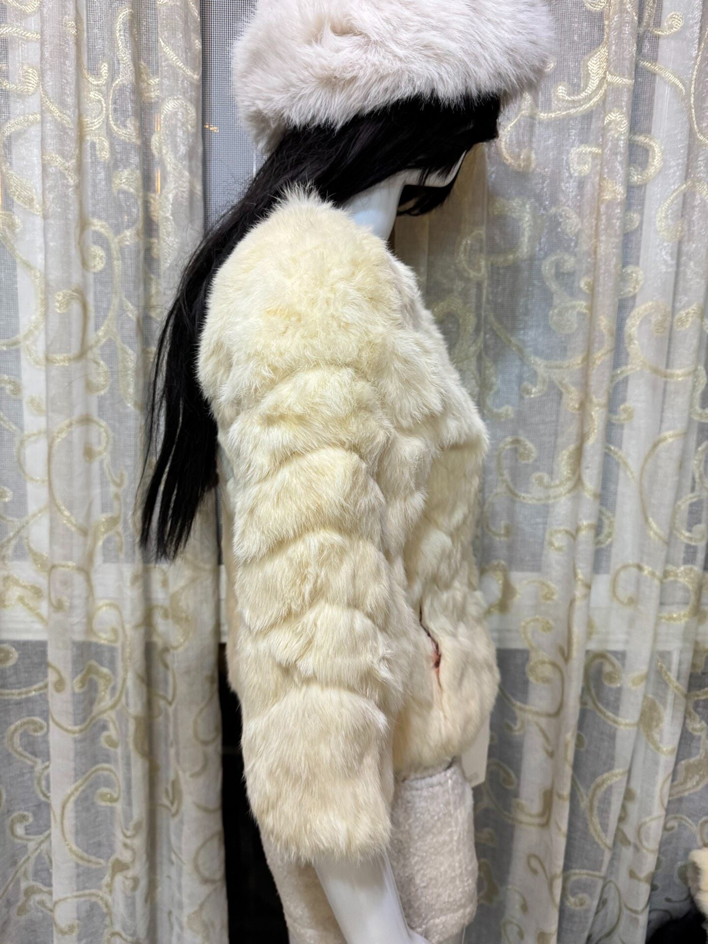 Vintage Beige Genuine Fur Coat