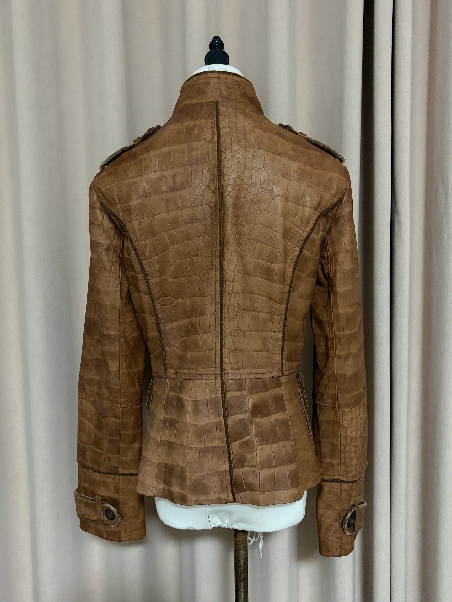 Vintage brown genuine leather jacket