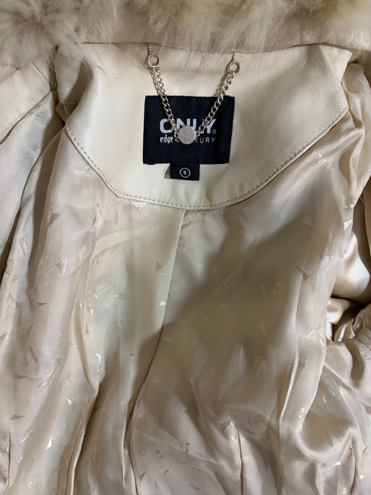 Vintage off-white genuine fur and leather short jacket