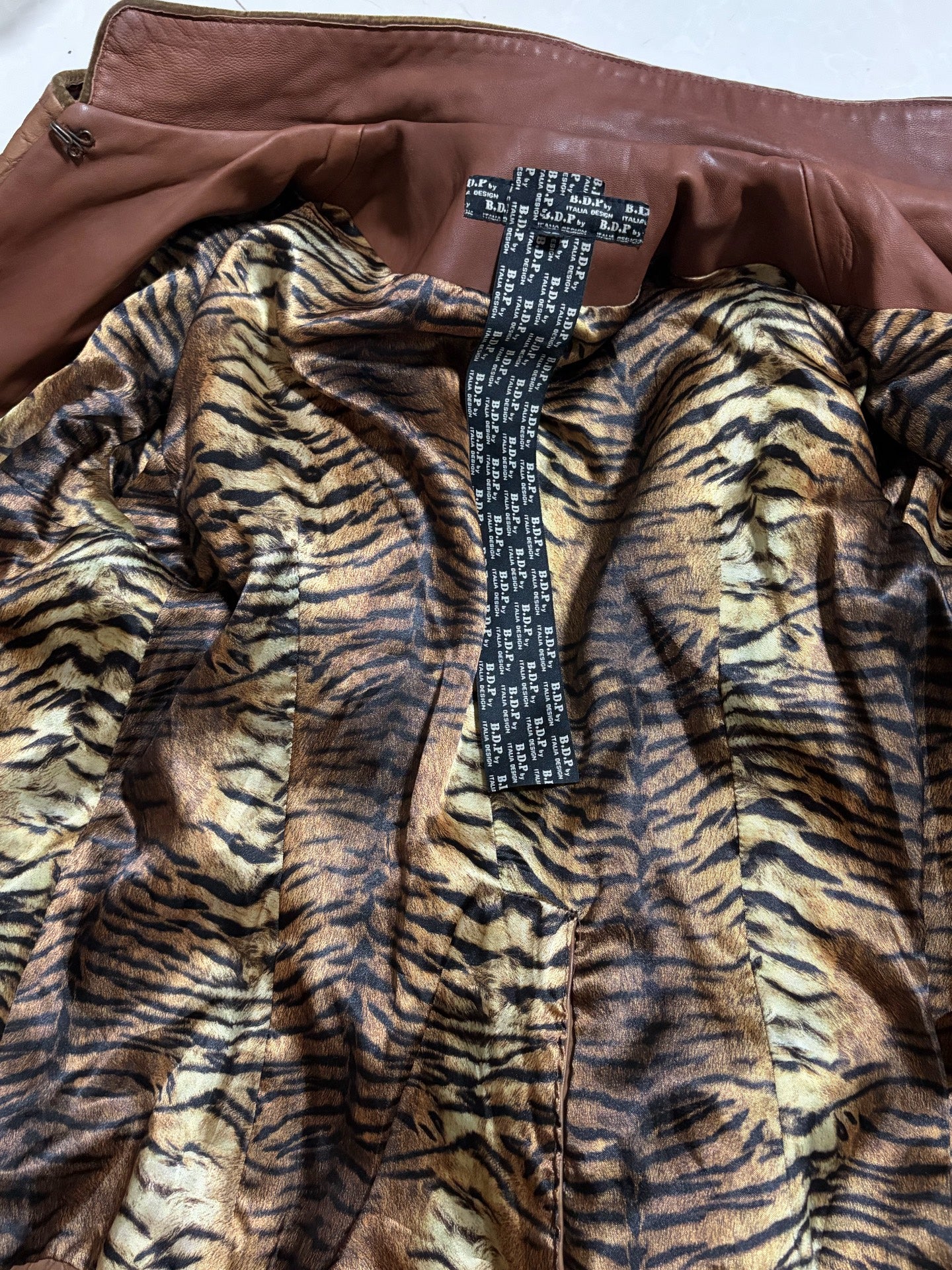 Vintage brown genuine leather jacket