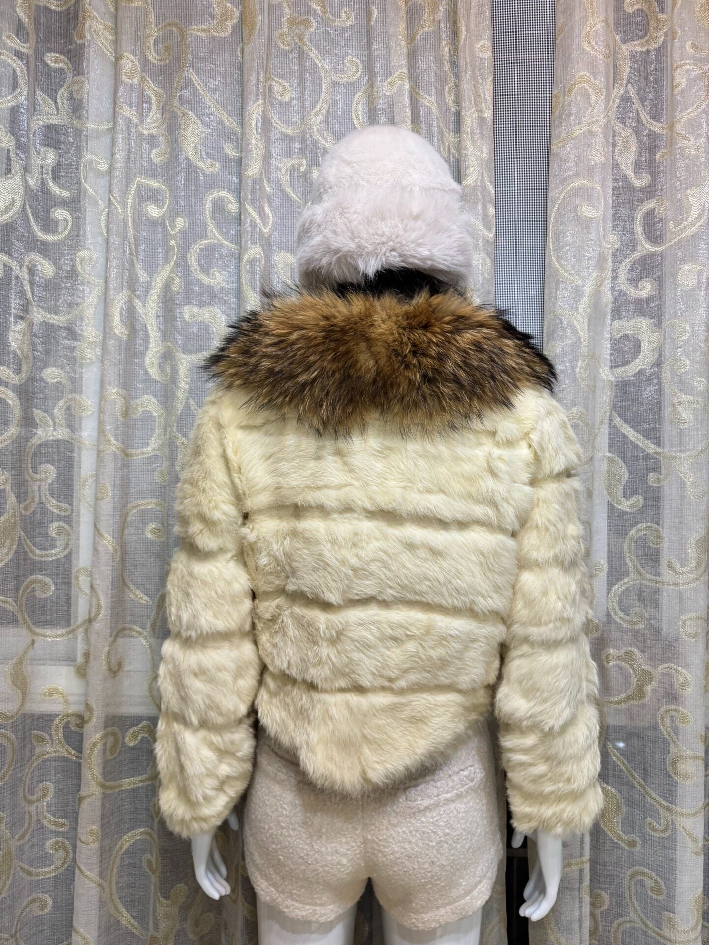 Vintage off-white genuine fur coat