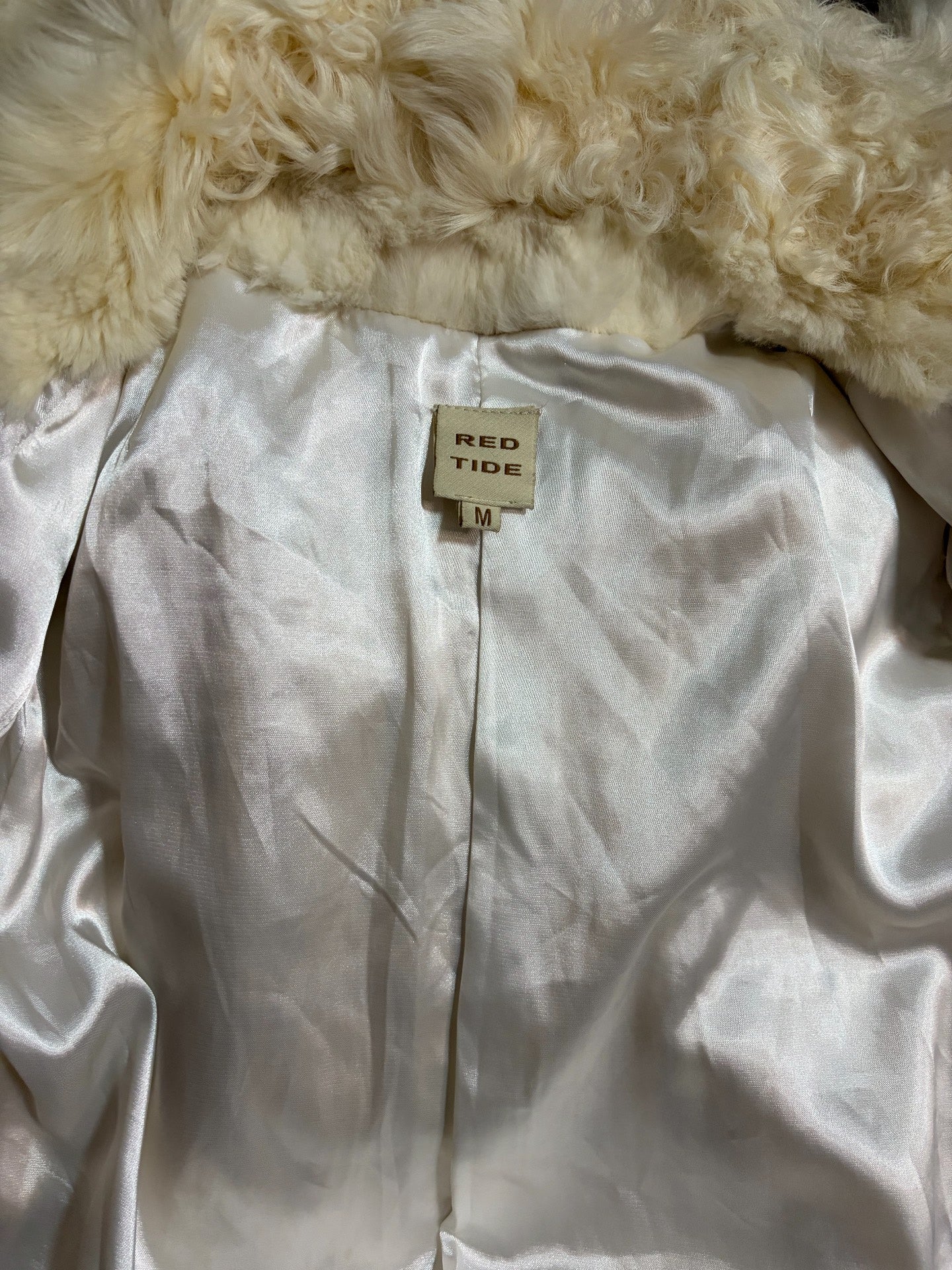 Vintage creamy-white genuine fur-collar coat