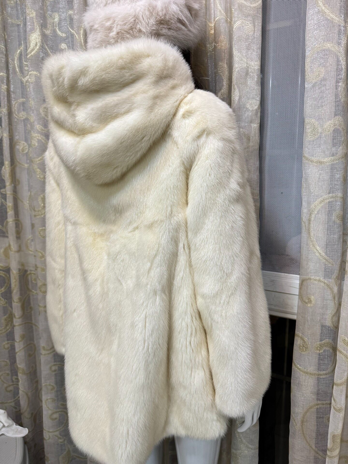 Vintage White Genuine Fur Coat