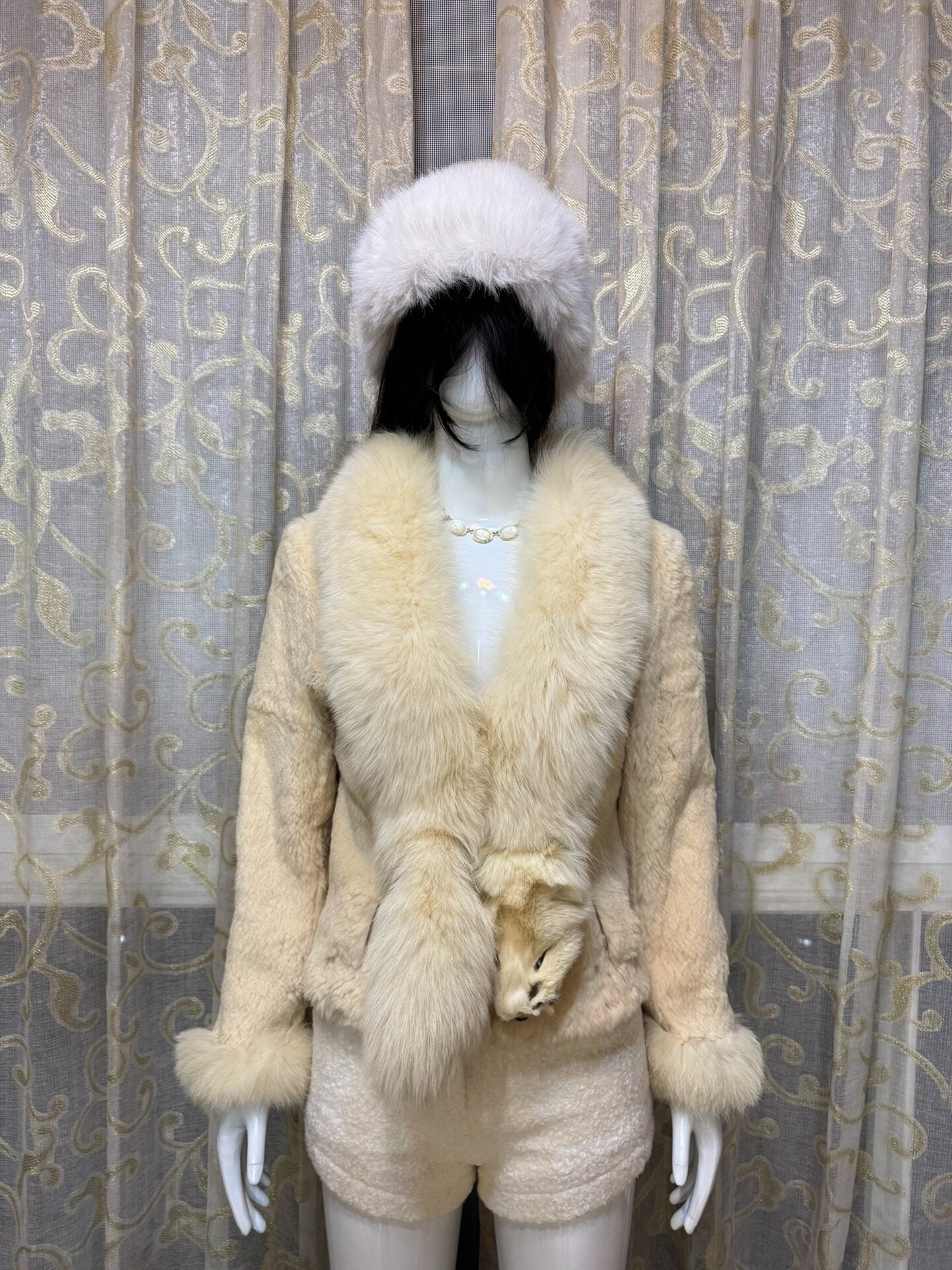 Vintage Beige Genuine Fur Coat