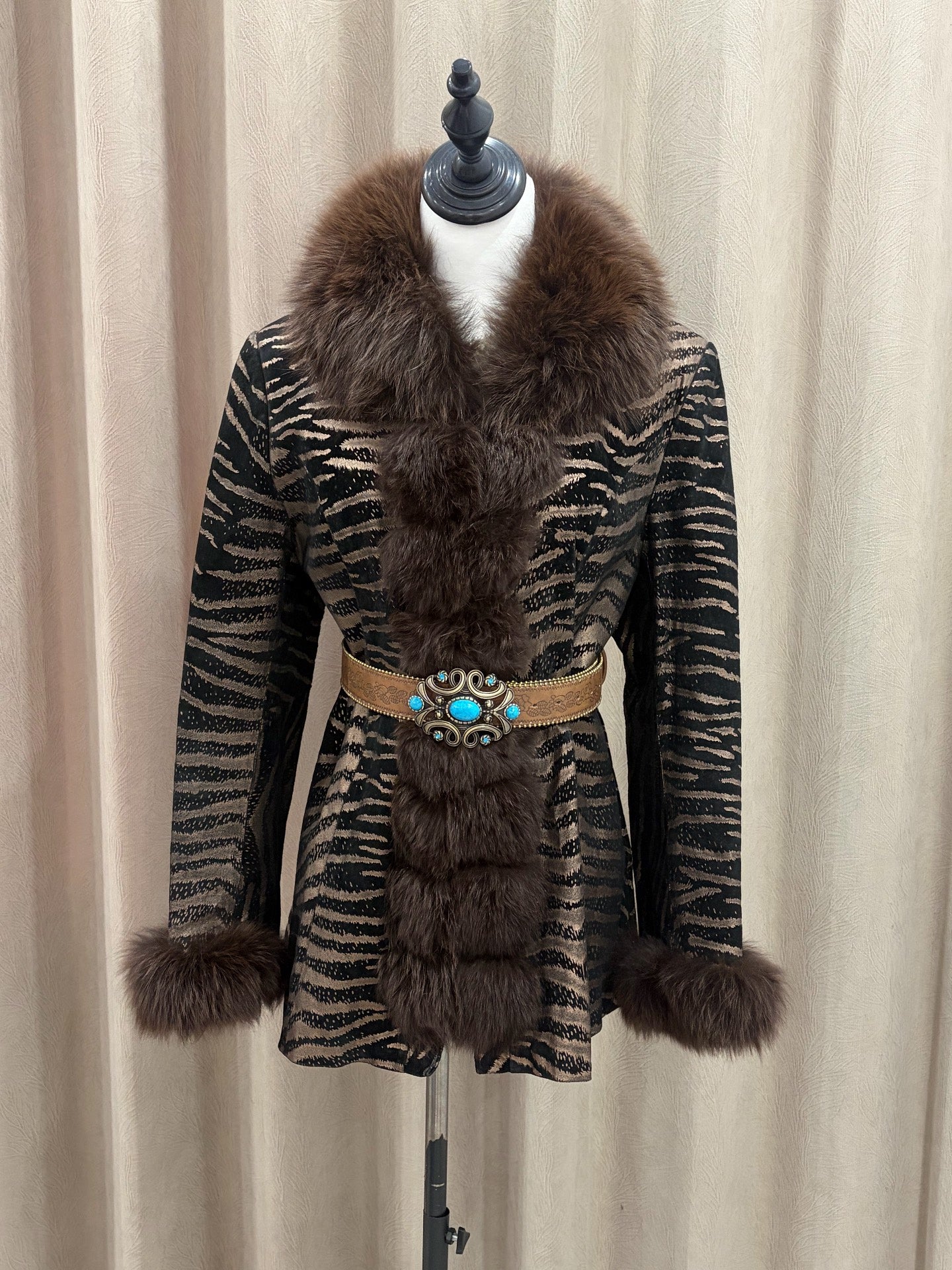 Vintage Zebra-pattern hot stamping genuine fur coat