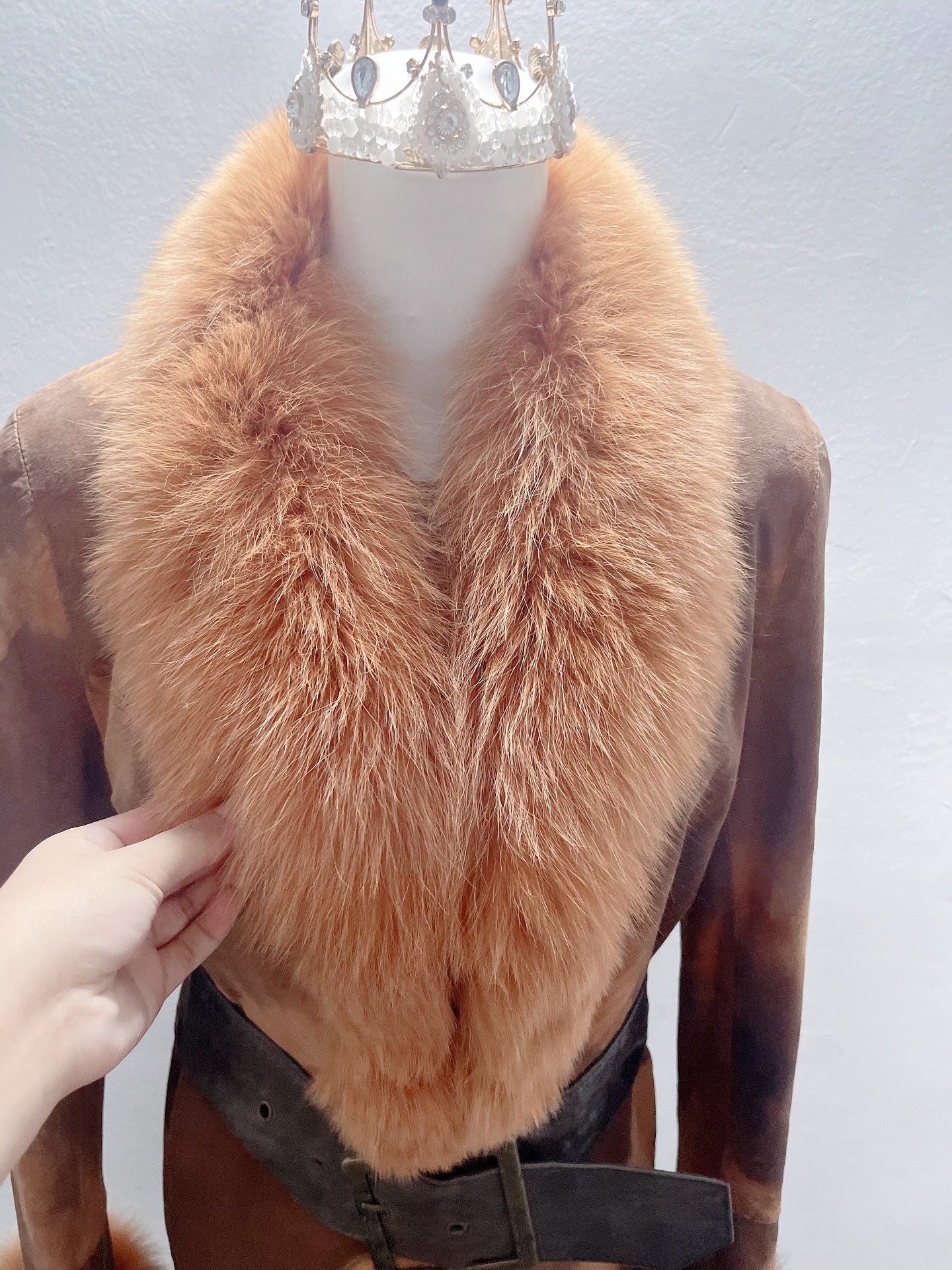 Vintage coffee-colored genuine fur coat