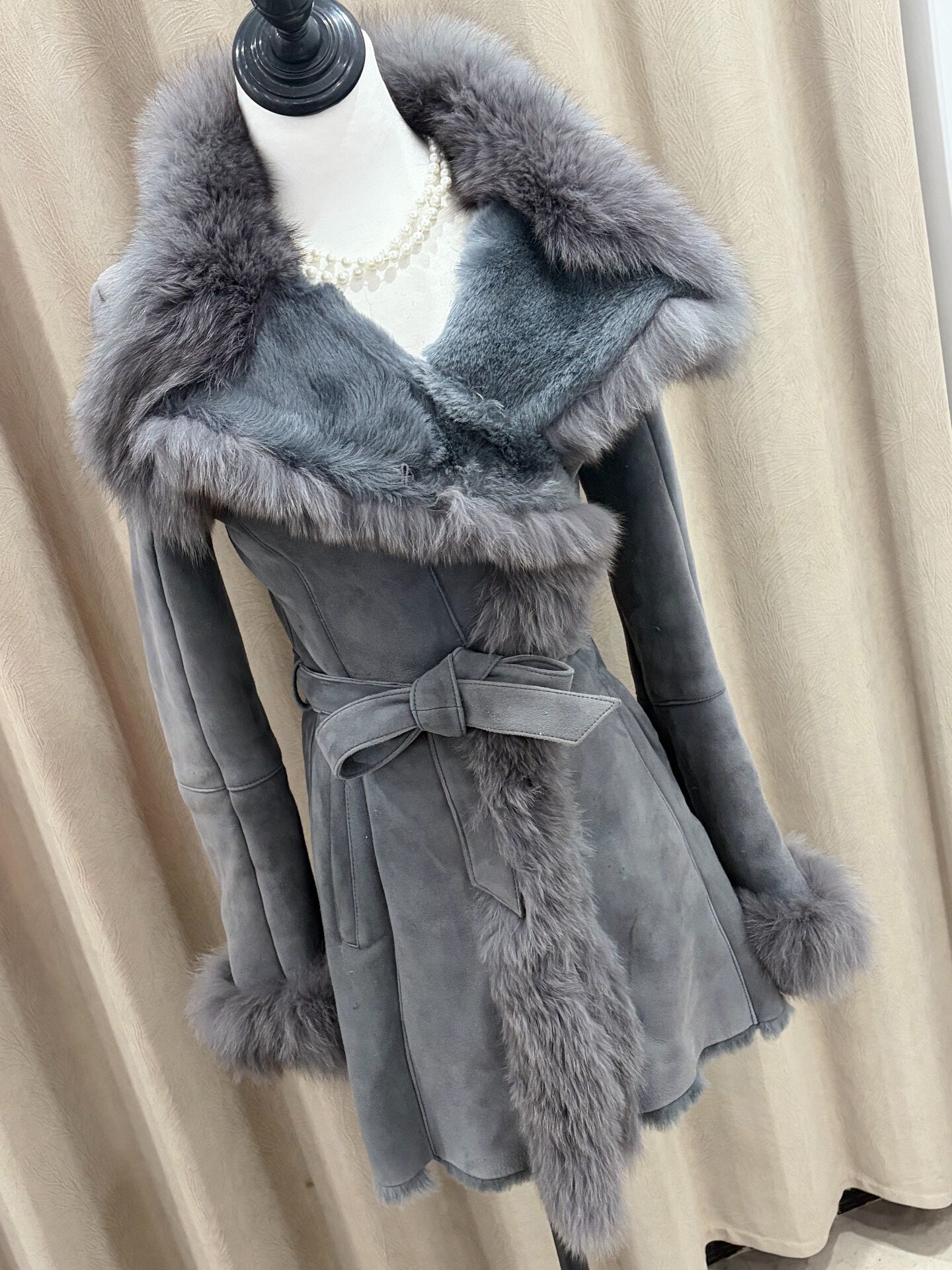 Vintage light gray mid-length genuine fur coat