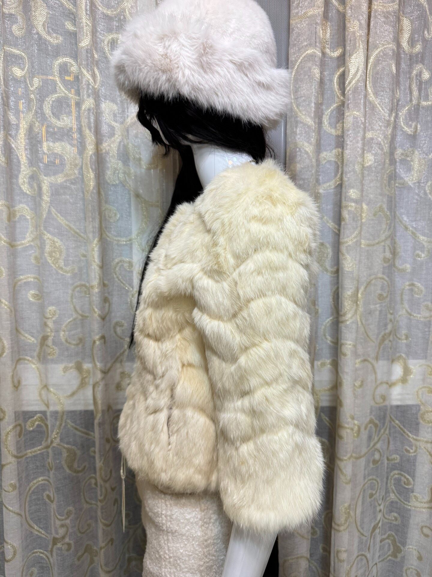 Vintage Beige Genuine Fur Coat