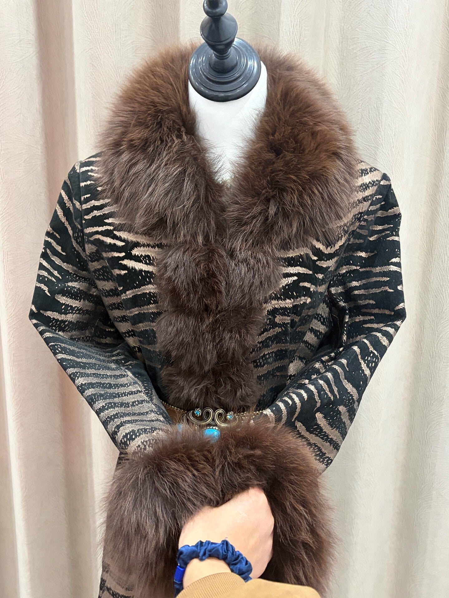 Vintage Zebra-pattern hot stamping genuine fur coat