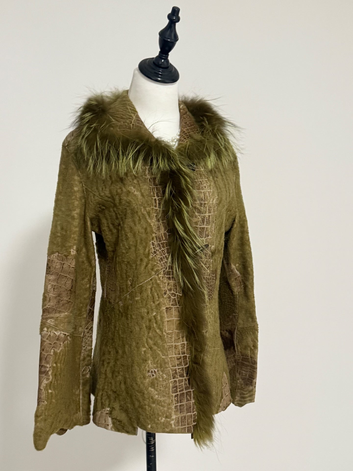 Vintage crocodile-print patchwork real fur coat