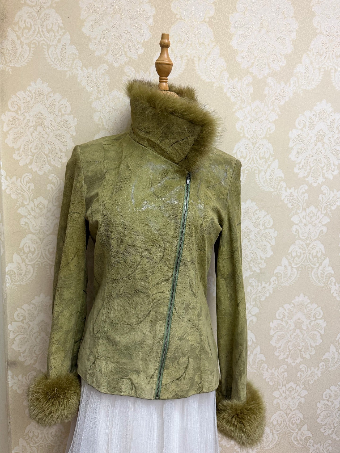 Vintage olive green genuine fur coat