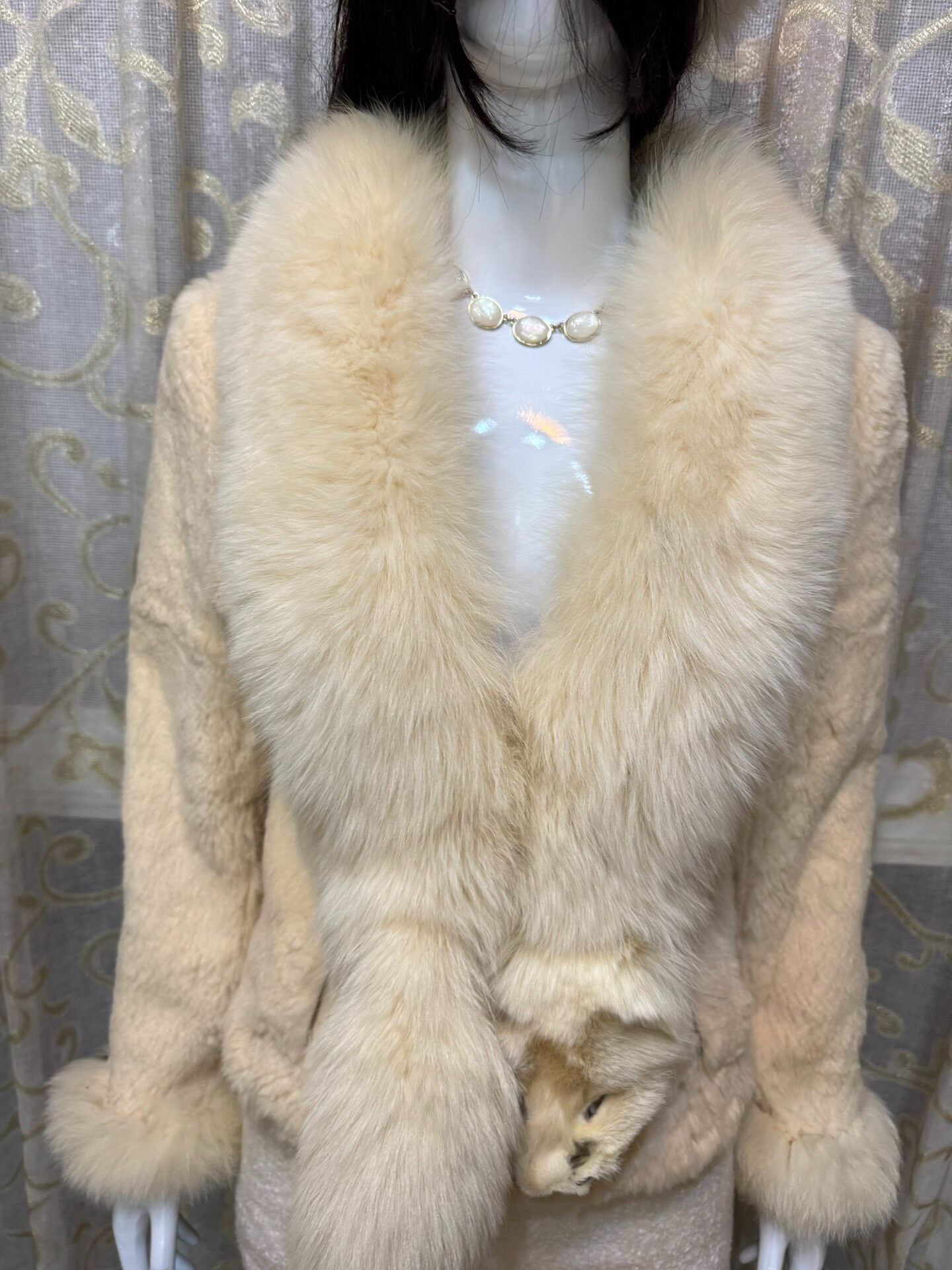 Vintage Beige Genuine Fur Coat