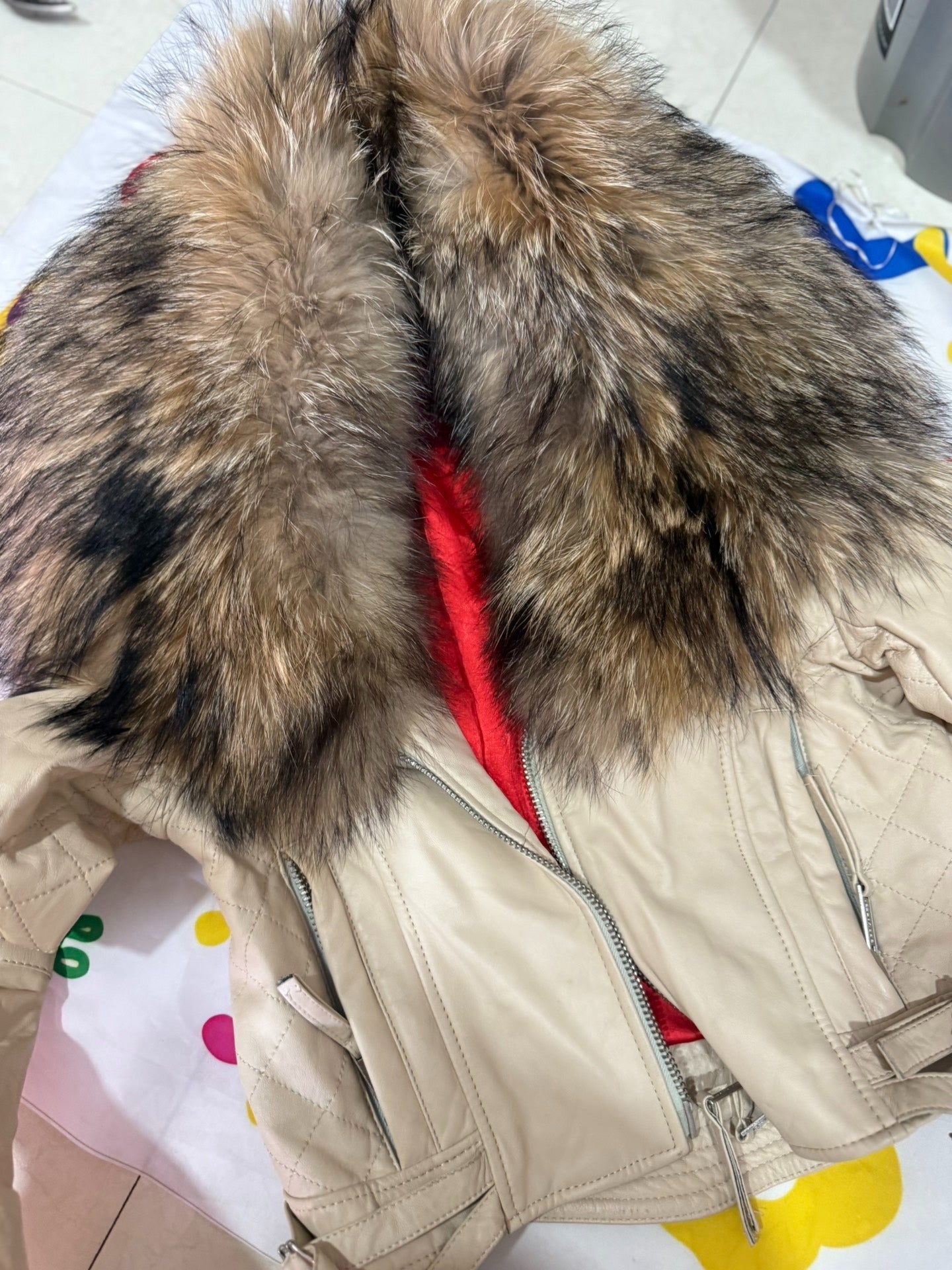 Vintage light khaki genuine fur coat
