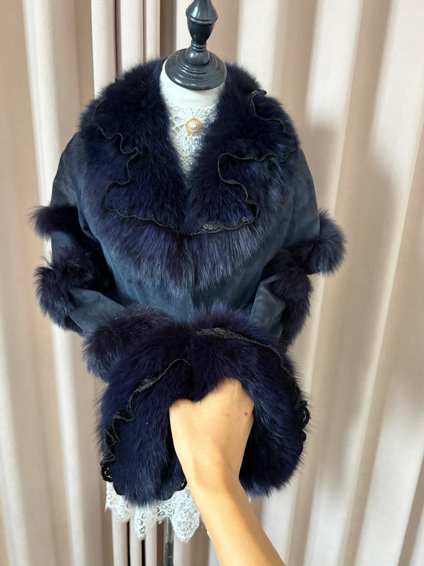 Vintage navy blue short real fur coat