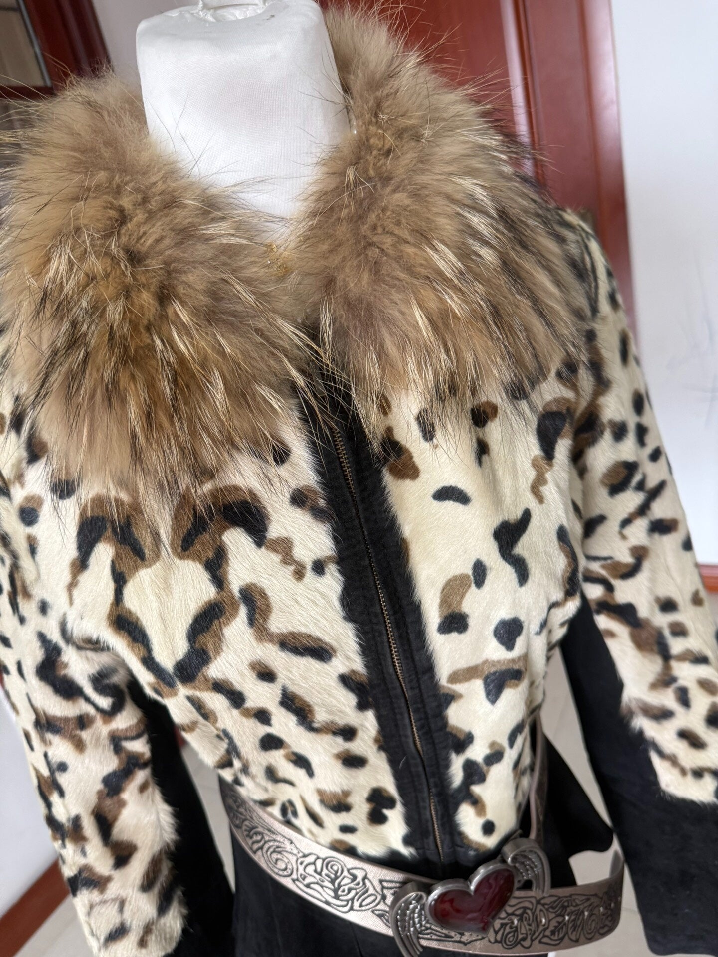 Vintage leopard-print genuine fur coat