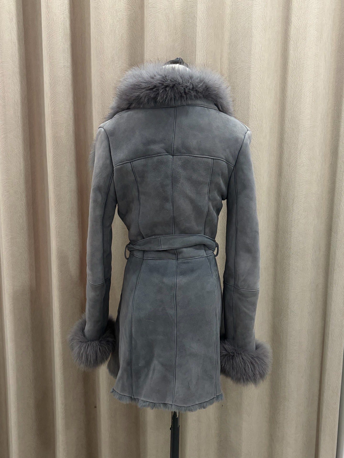 Vintage light gray mid-length genuine fur coat