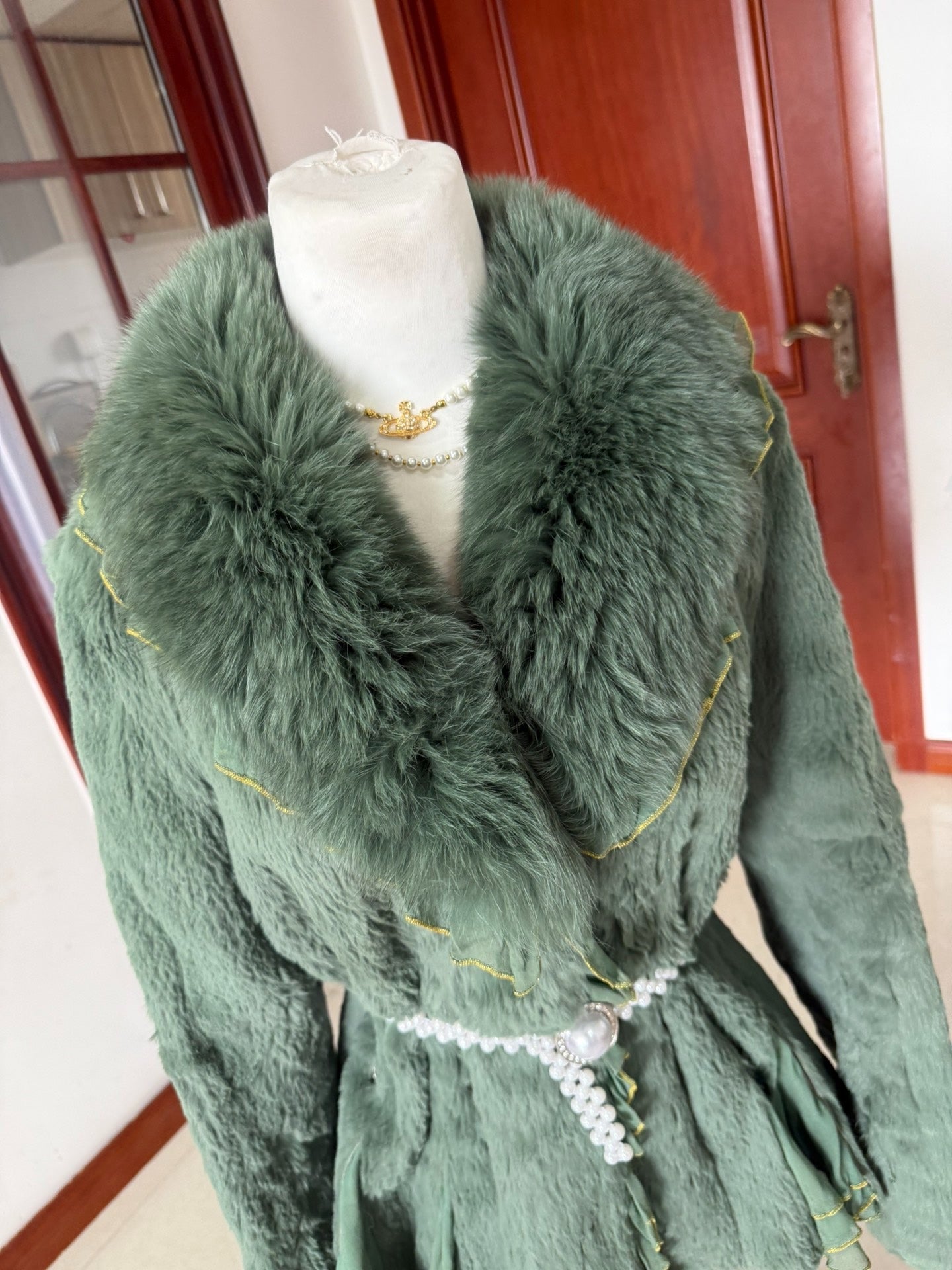 Vintage green fox fur collar coat