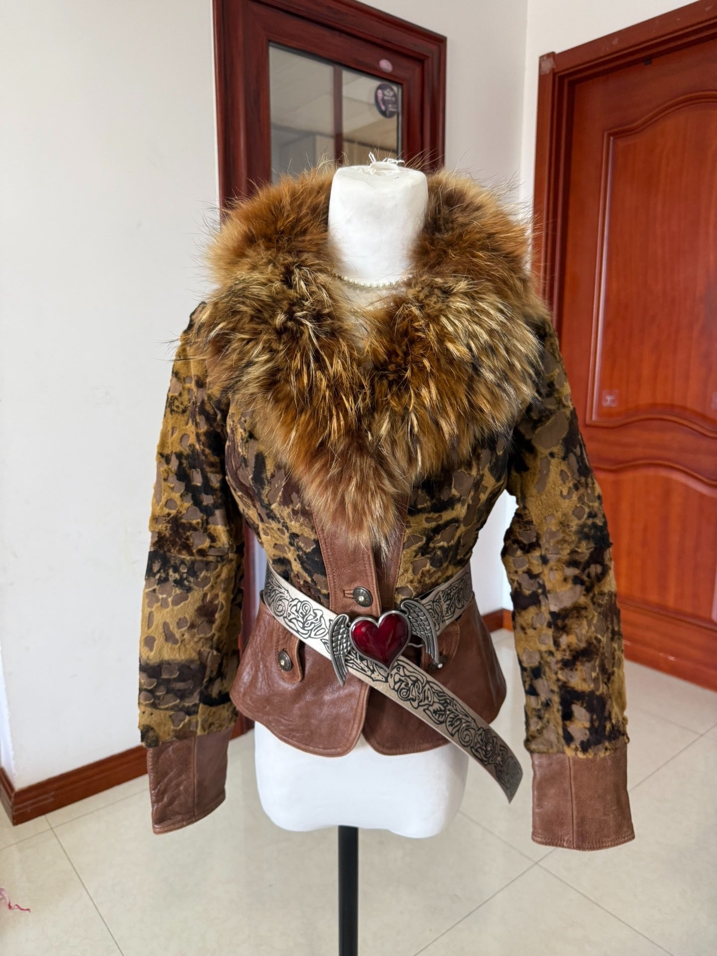 Vintage leopard-print genuine fur coat