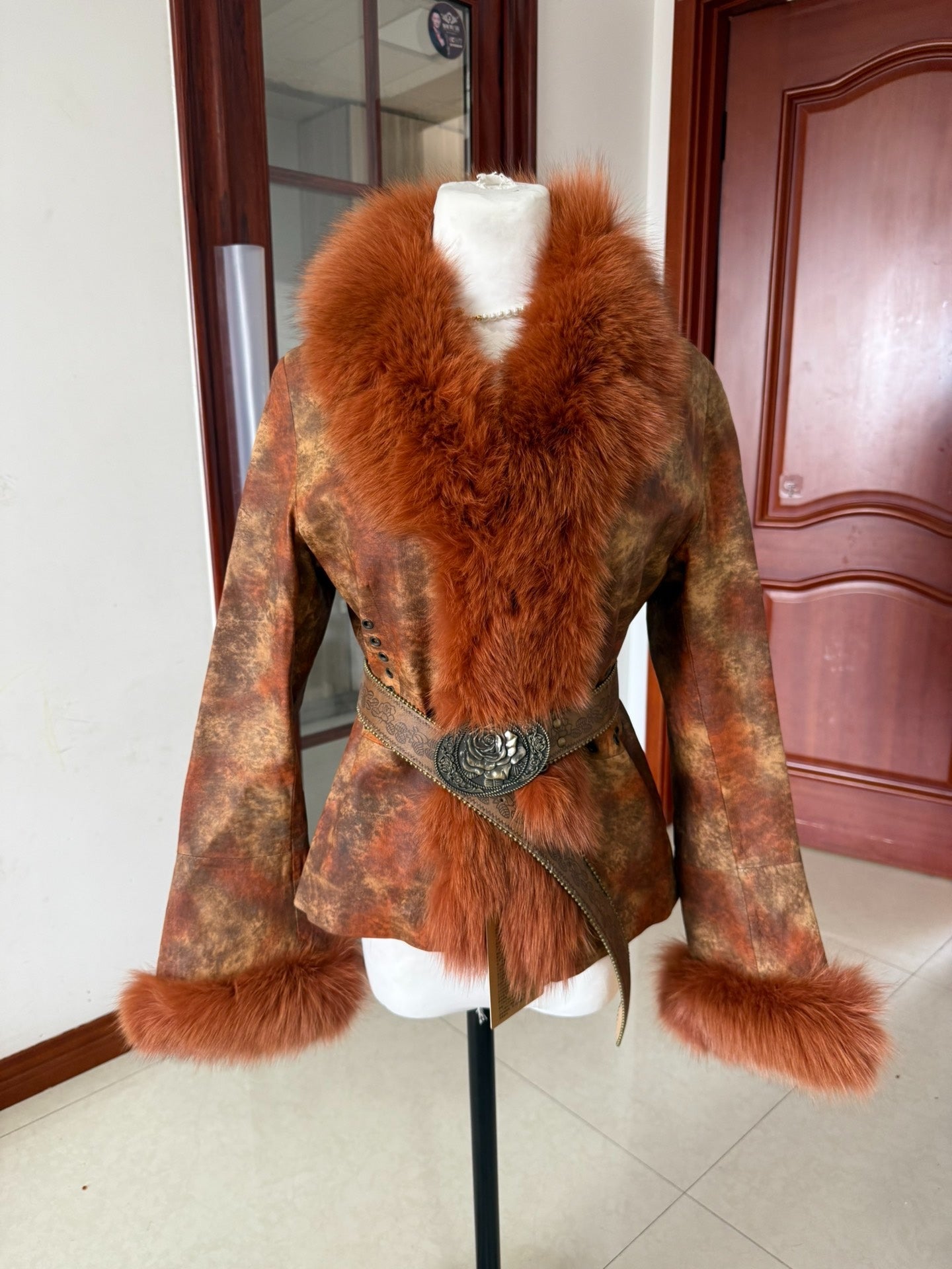 Vintage genuine fur and leather printed coat