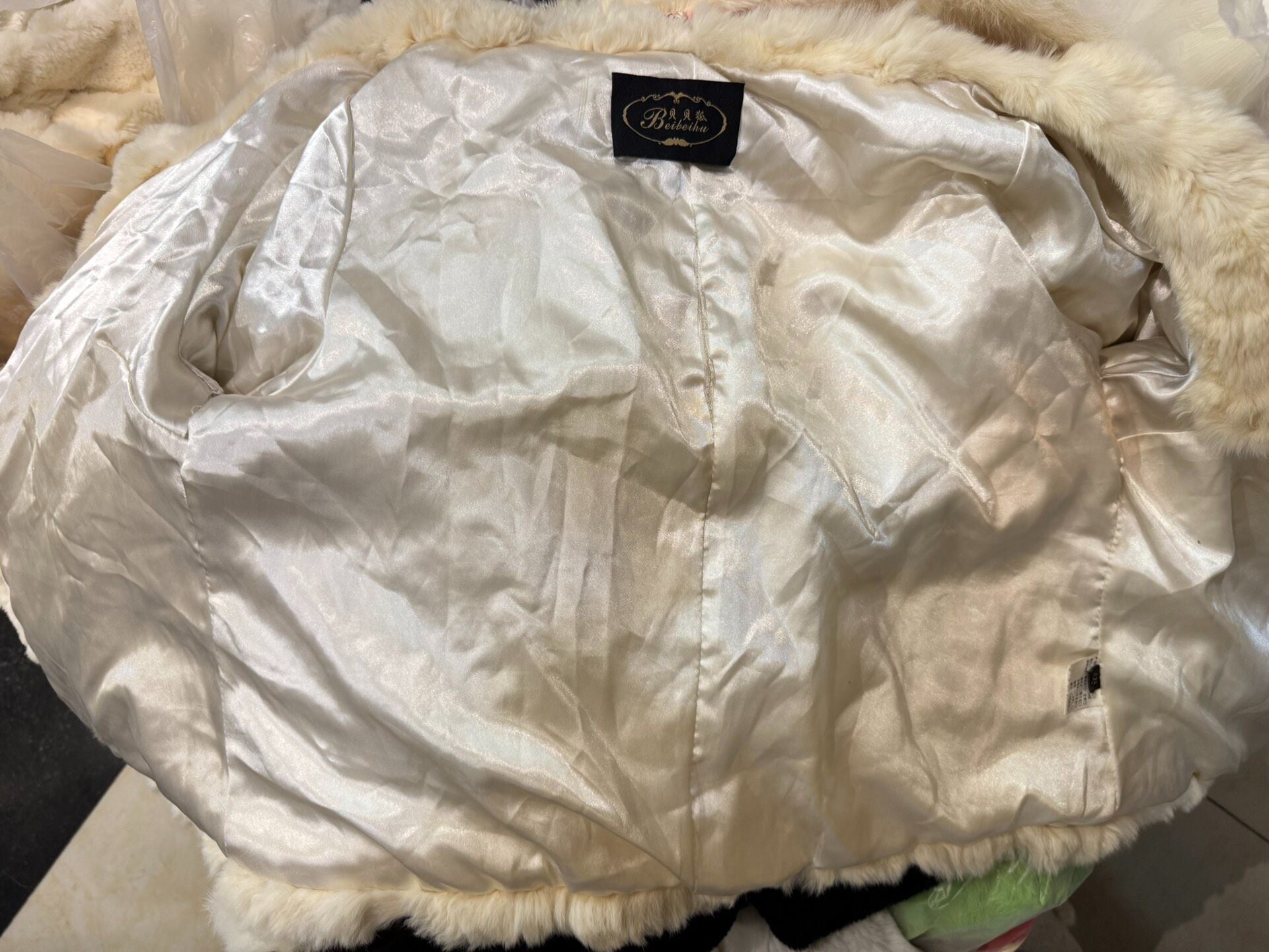 Vintage Beige Genuine Fur Coat