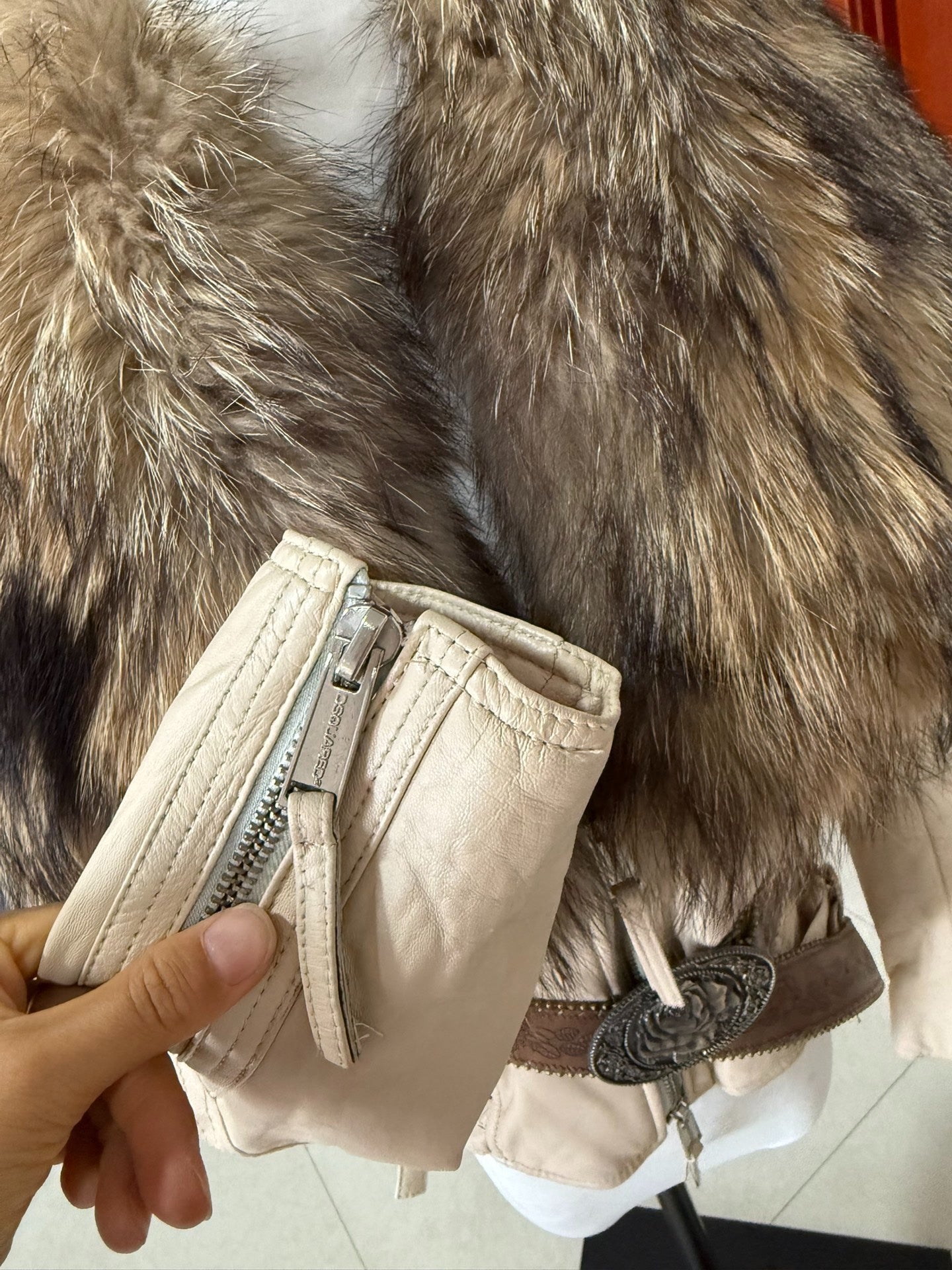 Vintage light khaki genuine fur coat