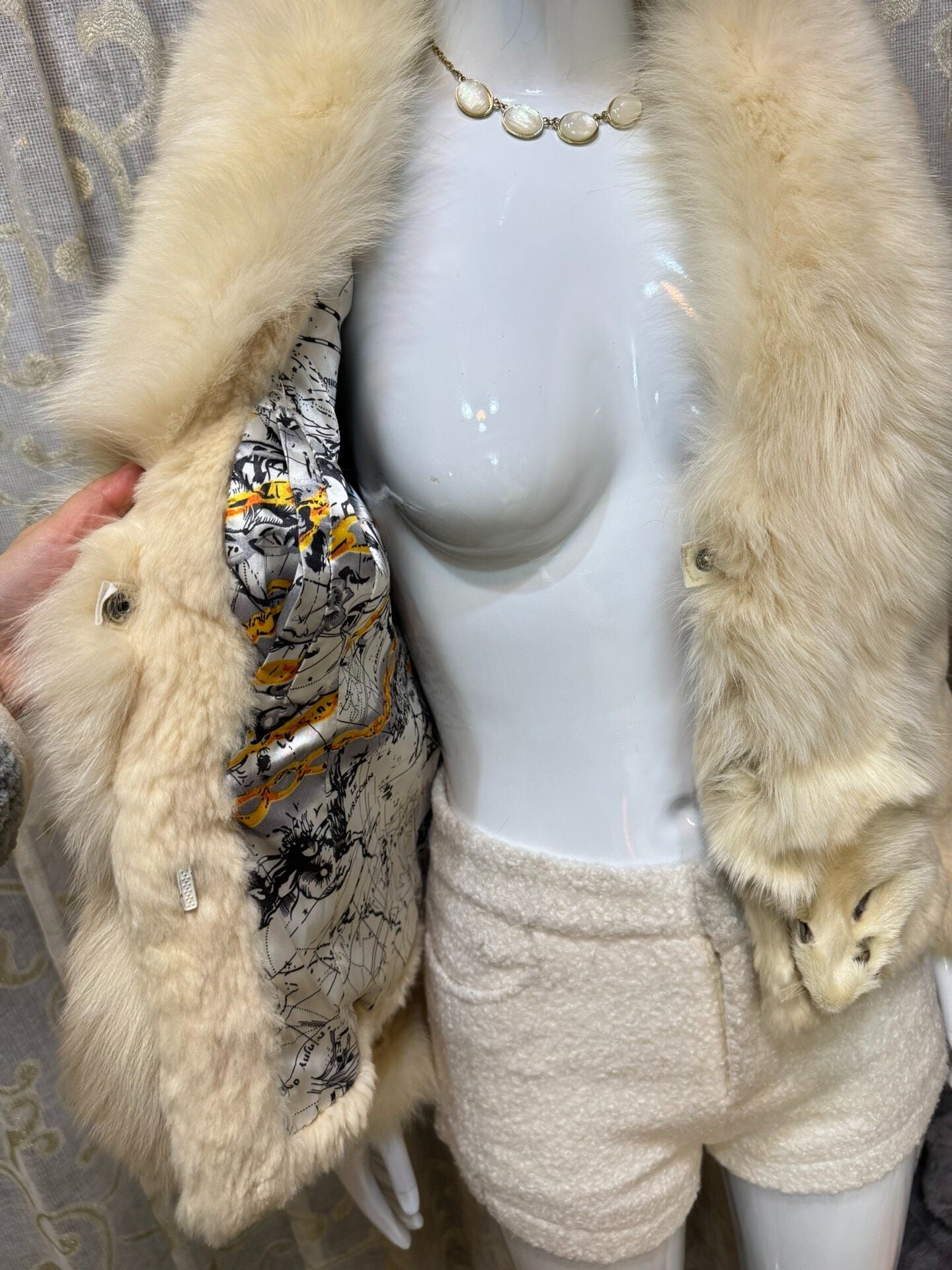 Vintage Beige Genuine Fur Coat