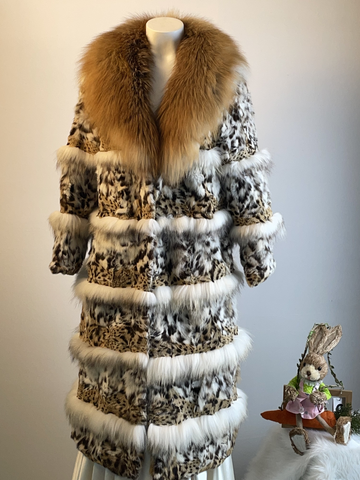 Vintfur Leopard Genuine Fur Coat ccp2 Front view