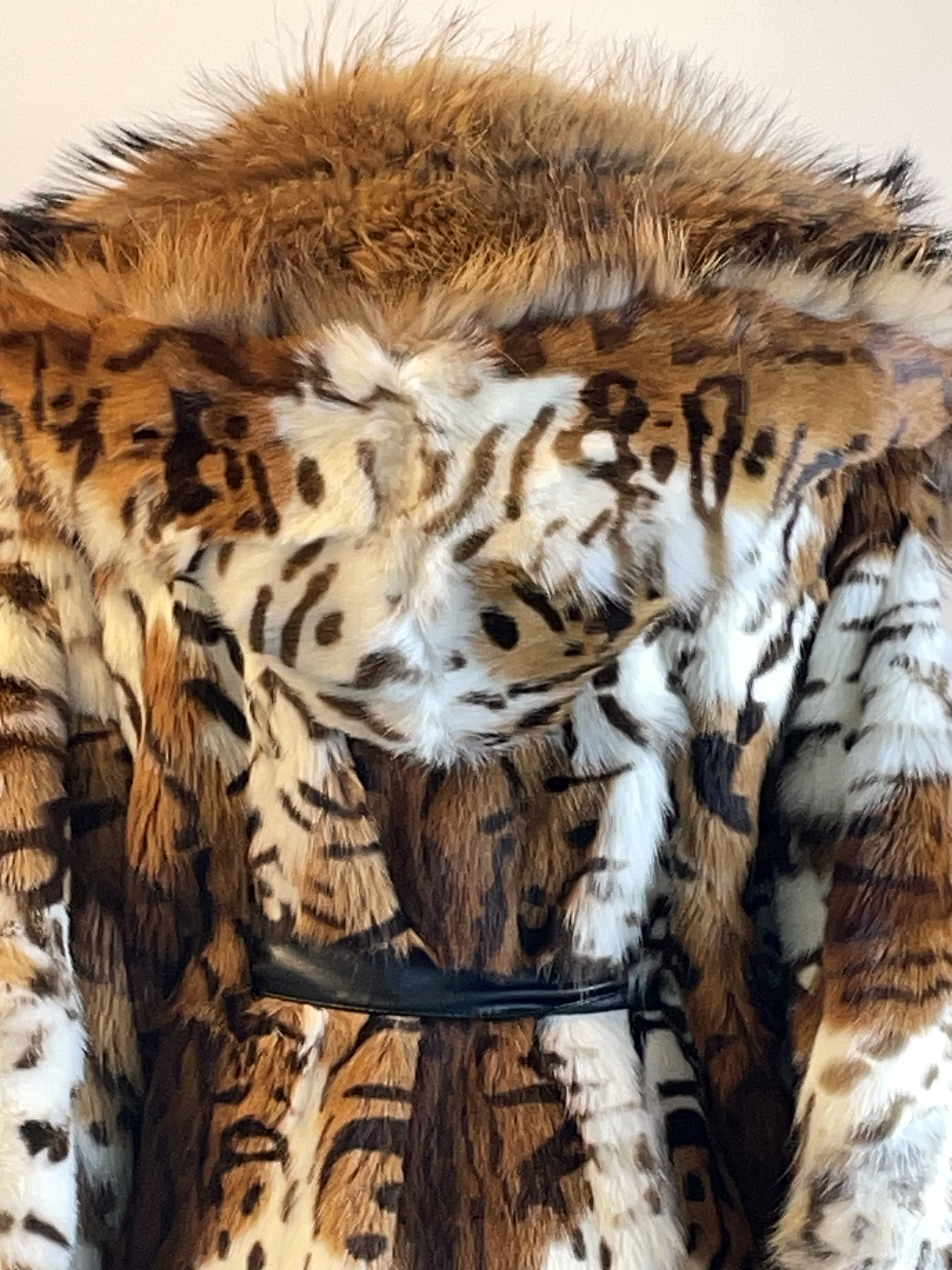 Vintfur Tiger Stripe Genuine Fur Coat ccp3 detail 1