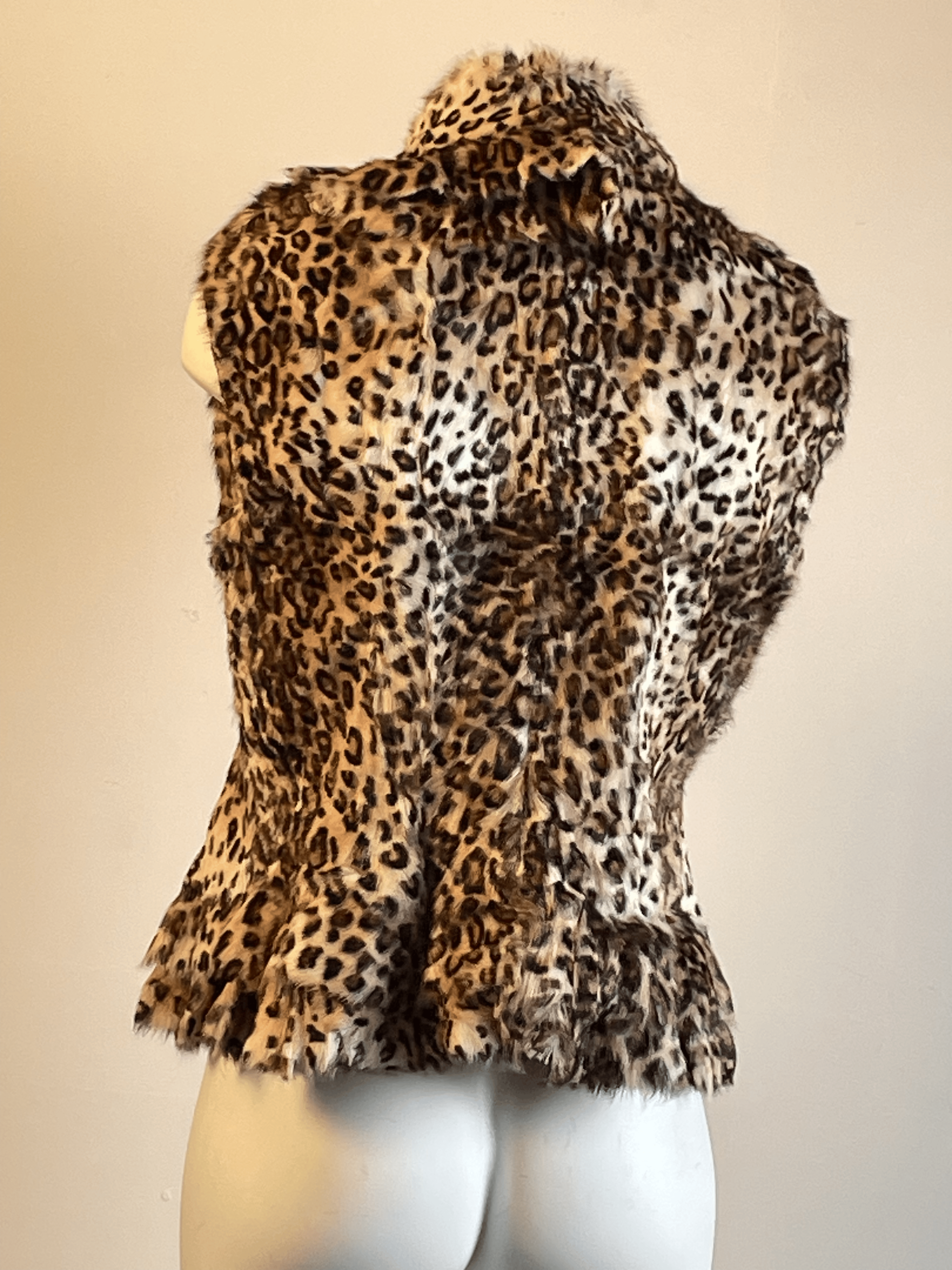 Vintfur Leopard Genuine Fur Coat ccp5 Rear view