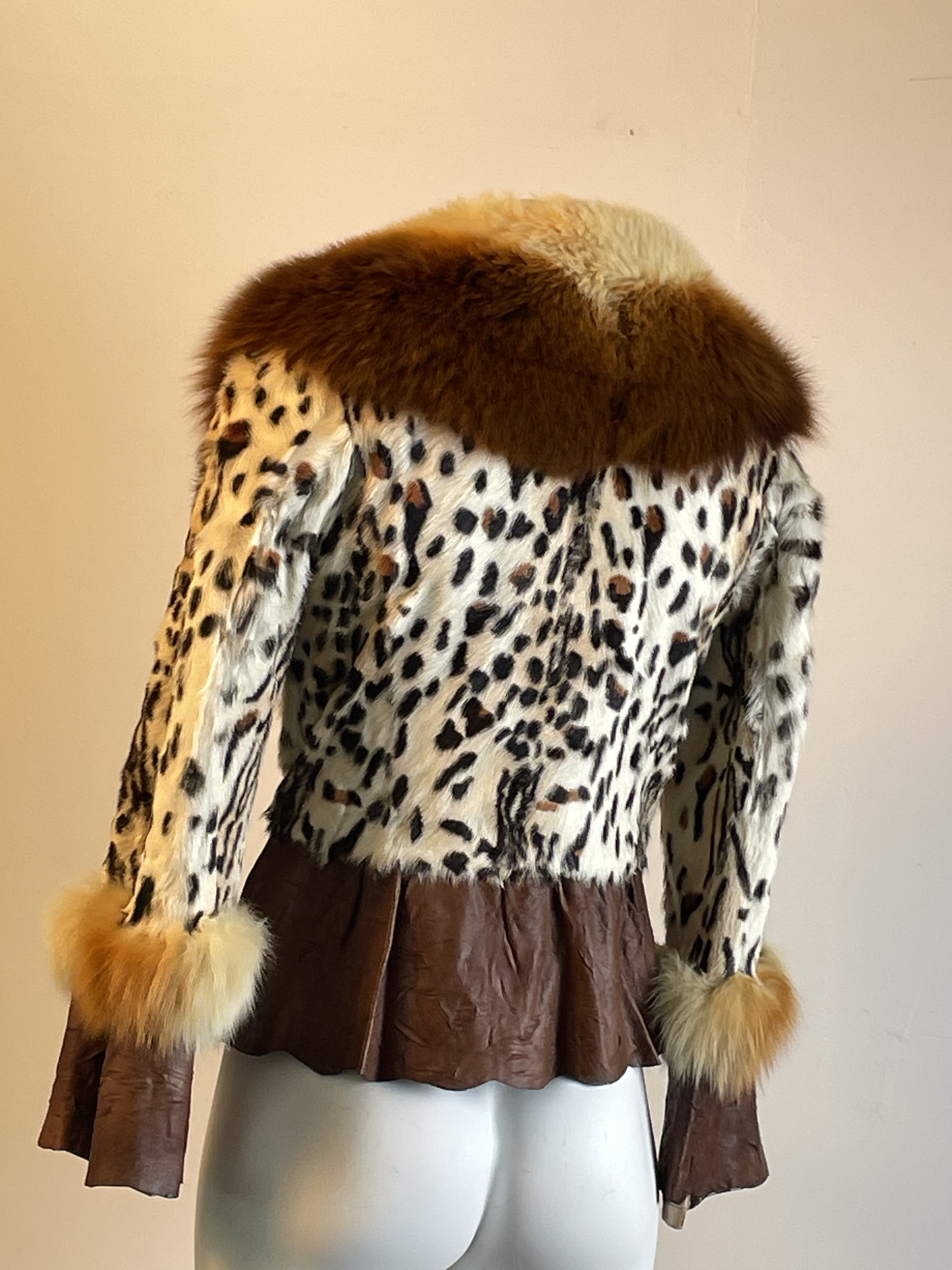 Vintfur Leopard Genuine Fur Coat ccp1 Rear view