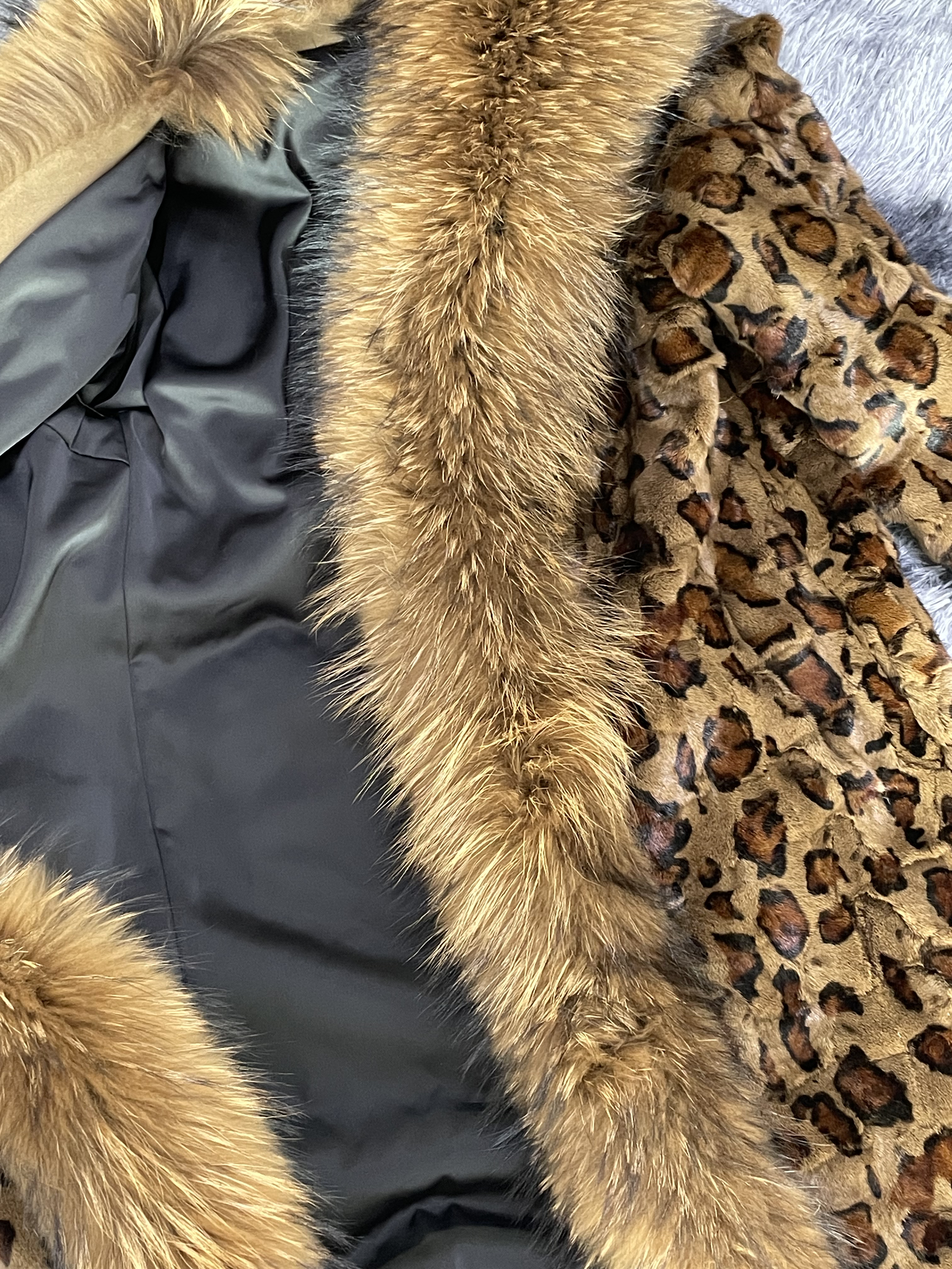 Vintfur Brown Leopard Genuine Fur Coat ccp4 detail 2