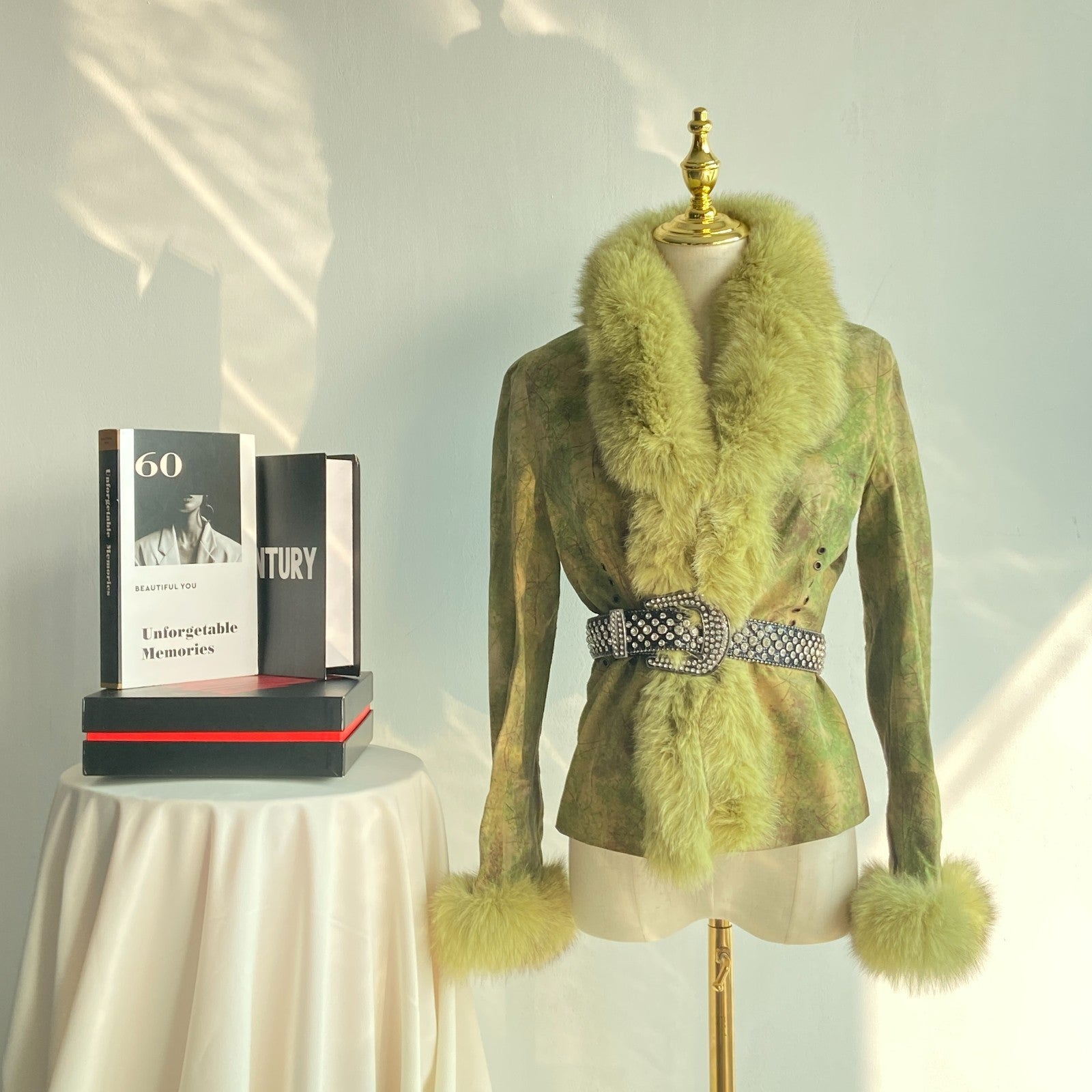 Y2K Green Suede Jacket with Faux Fur Trim (Women’s M)
